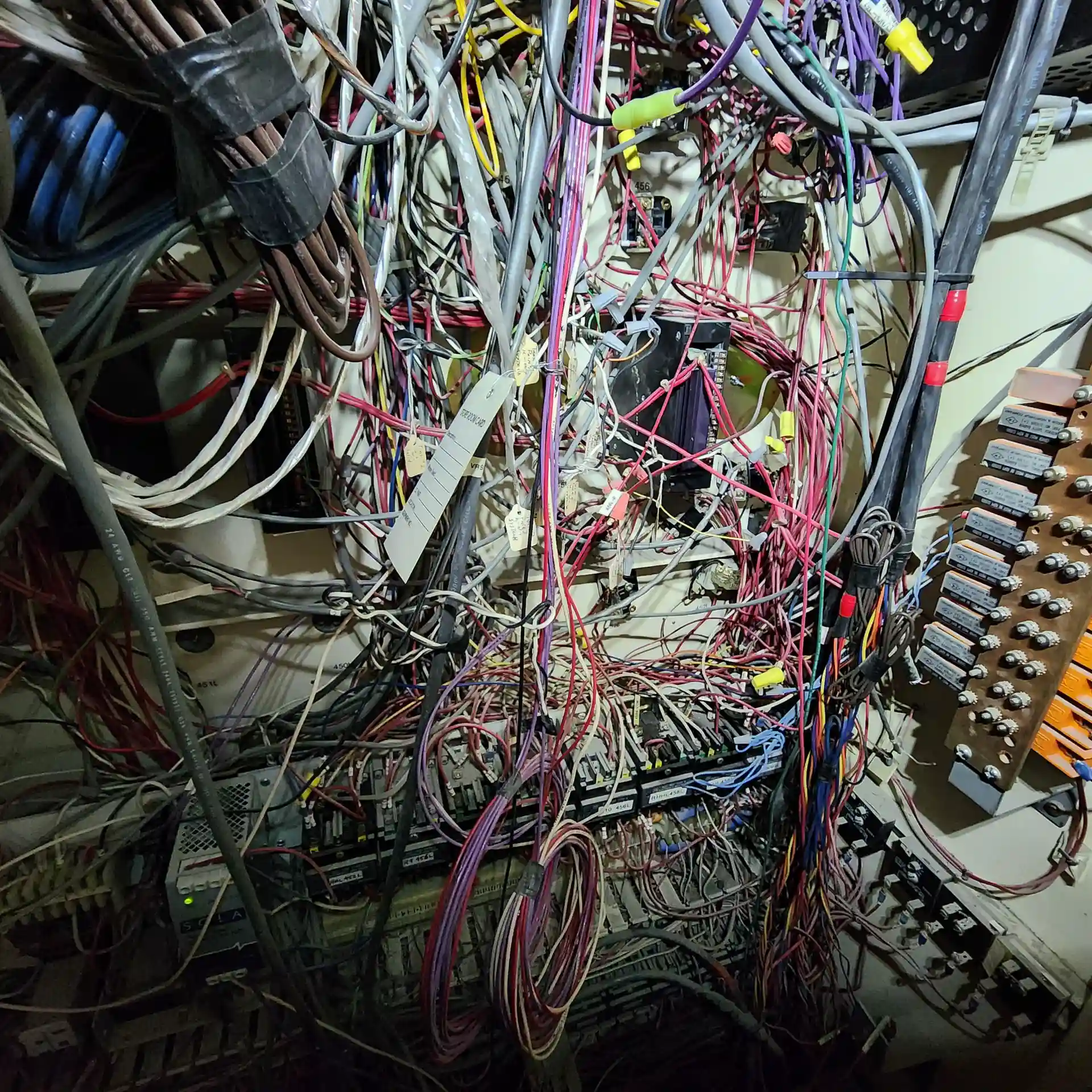 Electrical wiring and rewiring services Toronto